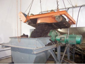 自卸式荔枝app最新地址生產(chǎn)現(xiàn)場